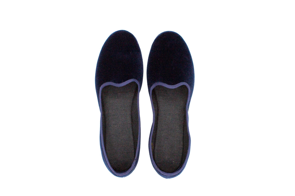 Structured blue velvet slippers