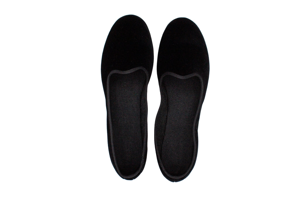 Structured black velvet slippers