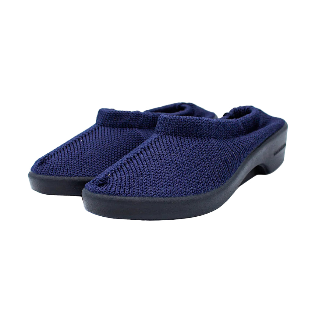 Pantofole chiuse Steps in tessuto a rete blu