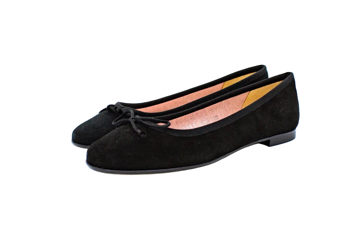 Ballerine in camoscio con punta arrotondata nero