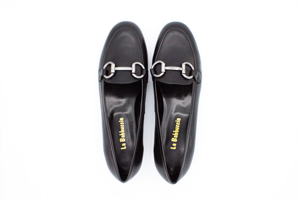 Black leather loafers with buckle