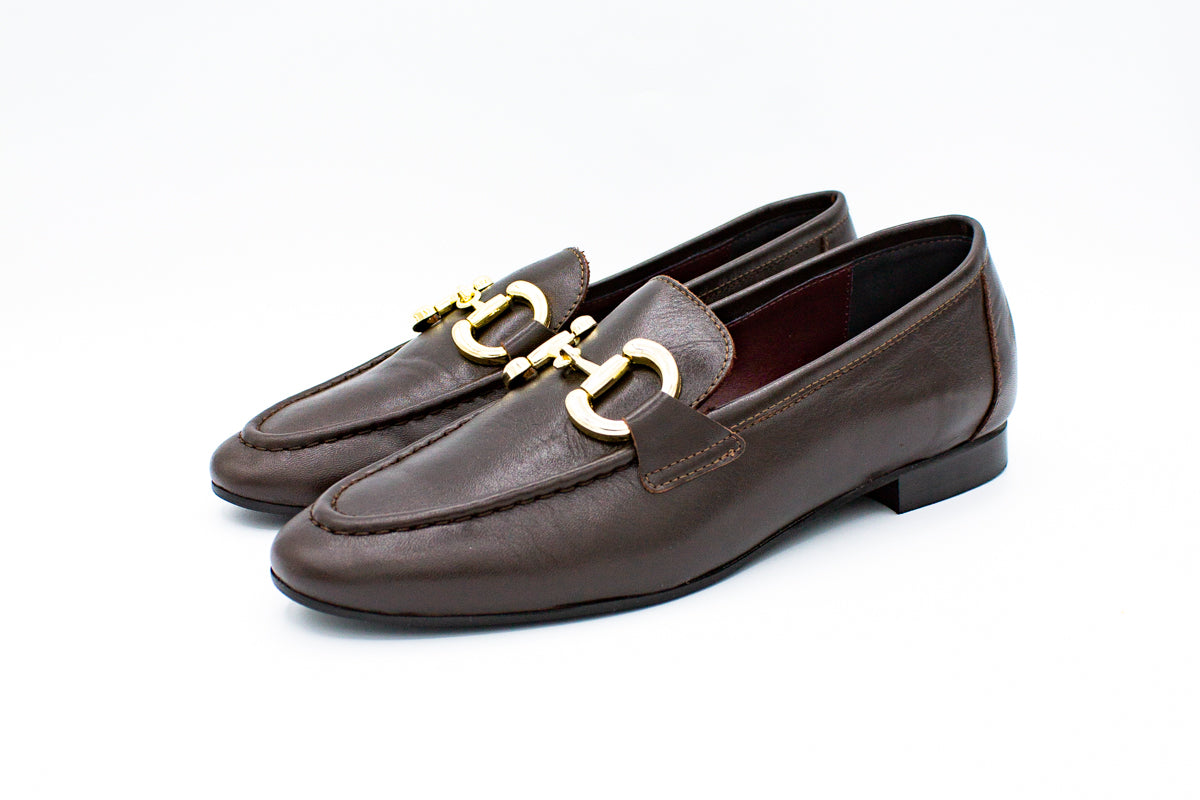 Leather loafers with horsebit detail