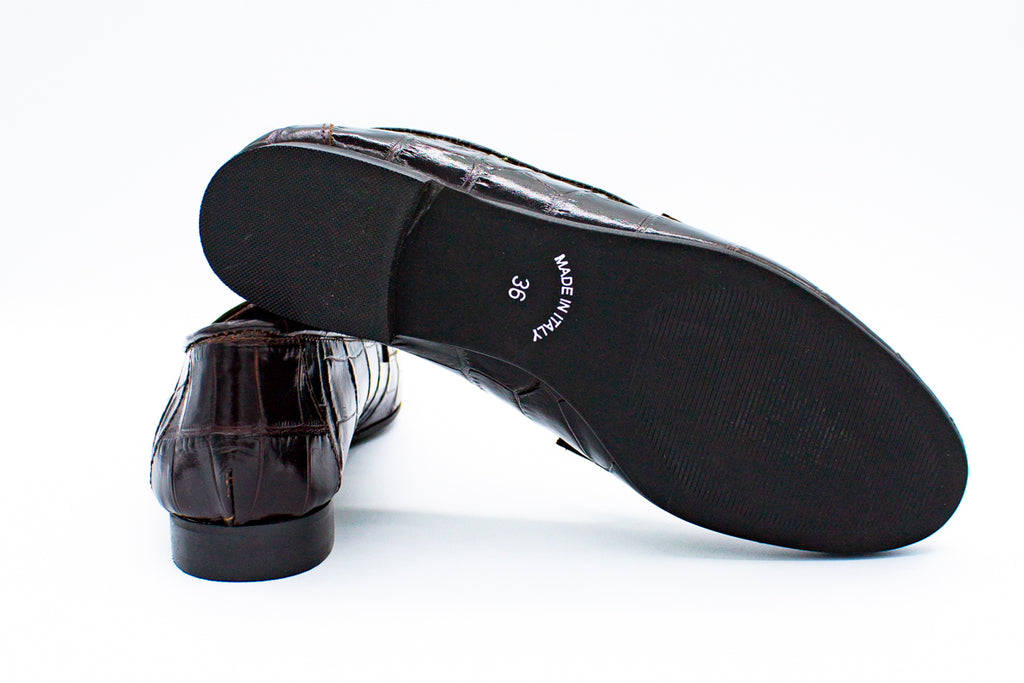 Crocodile print leather loafers