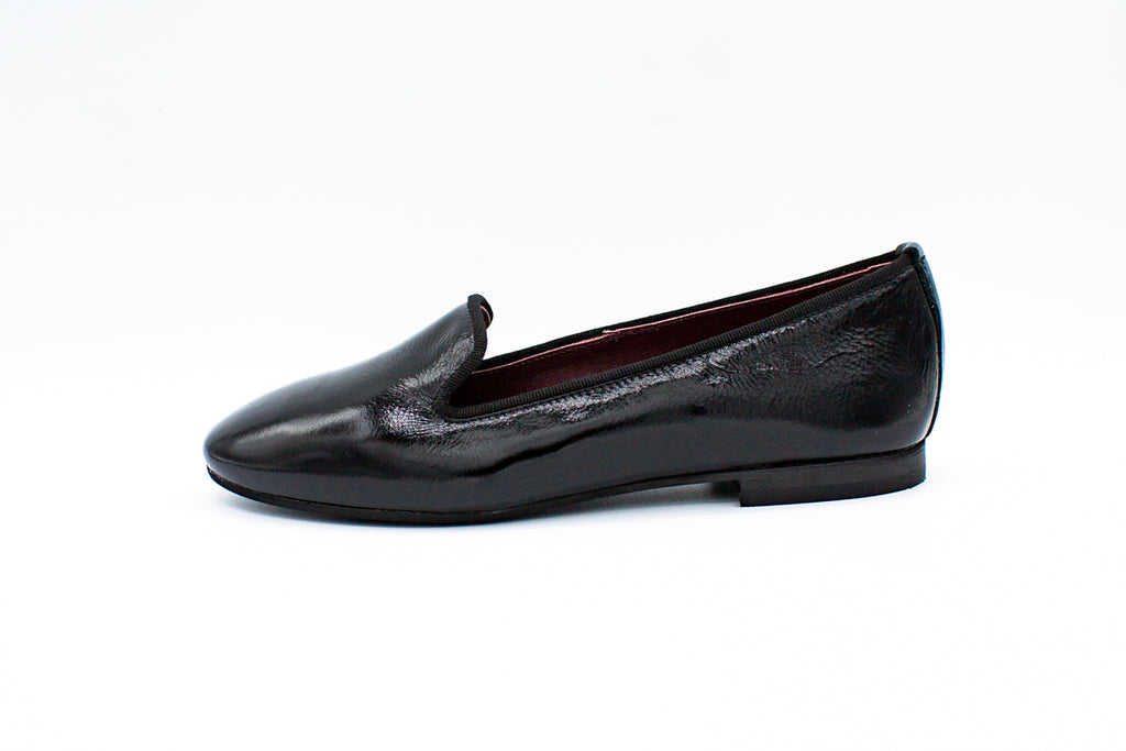 Slip on in vernice nero