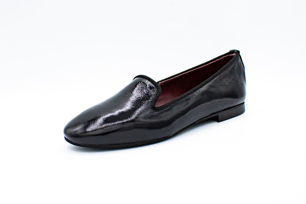 Slip on in vernice nero