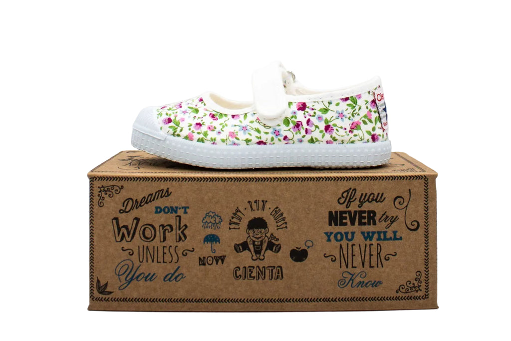Cotton ballerinas with Velcro for girls in floral print