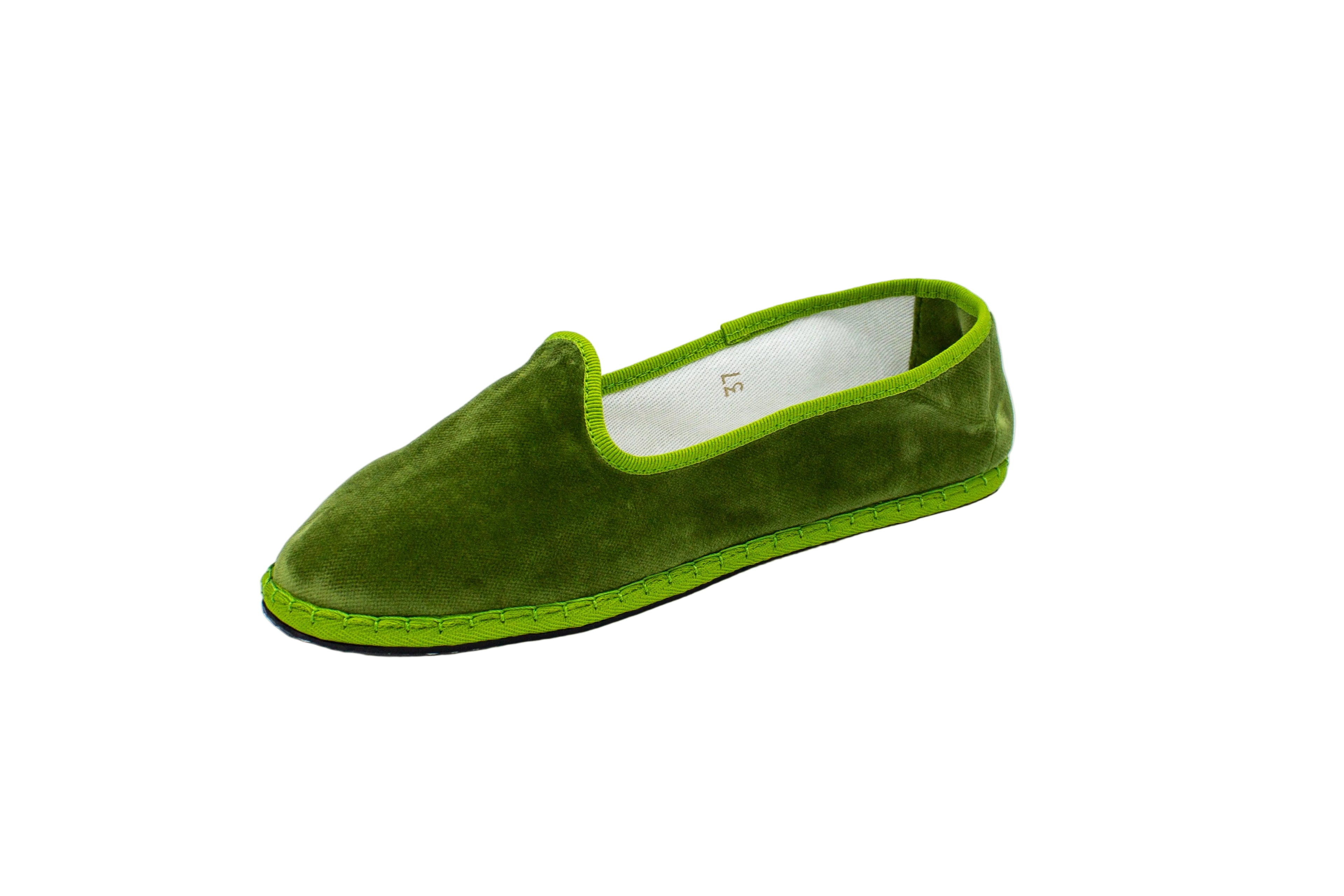 Pistachio green velvet Friulane