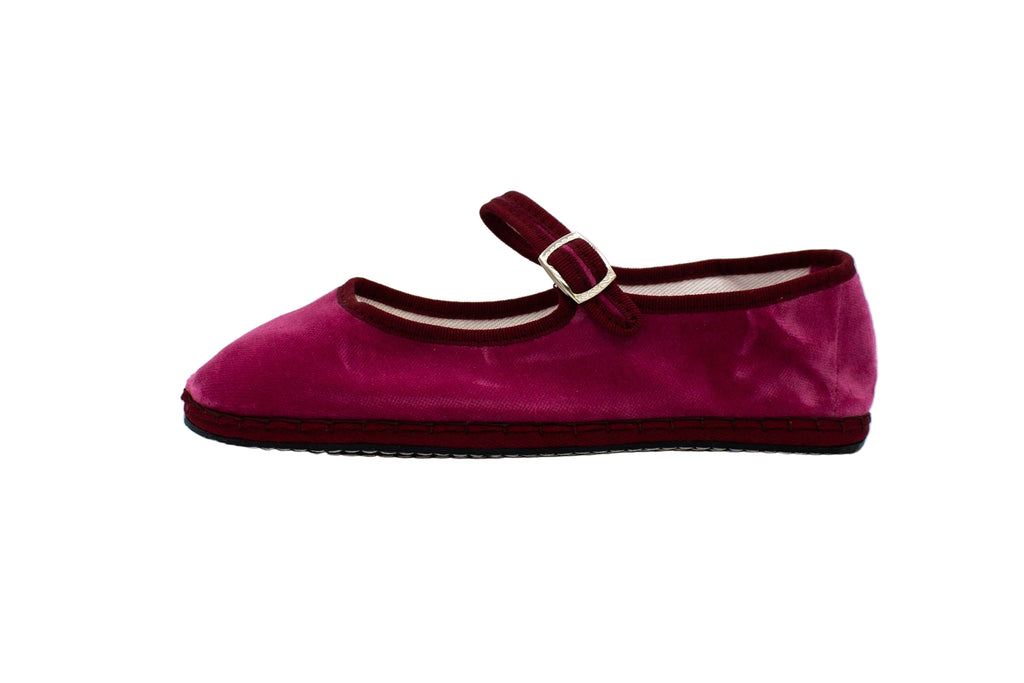 Antique pink velvet Friulane with strap