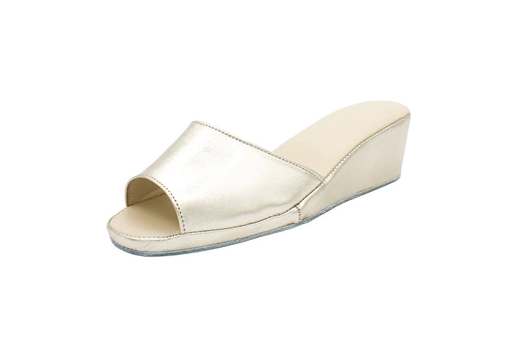 Ciabatte aperte in nappa platino