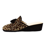 Pantofole con zeppa in velluto maculato