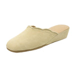Pantofole con smerlo in camoscio beige