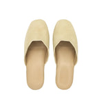 Pantofole con smerlo in camoscio beige