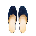 Pantofole con smerlo in camoscio blu