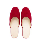 Pantofole con smerlo in camoscio rosso