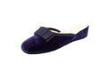 Pantofole con zeppa in velluto blu con fiocco
