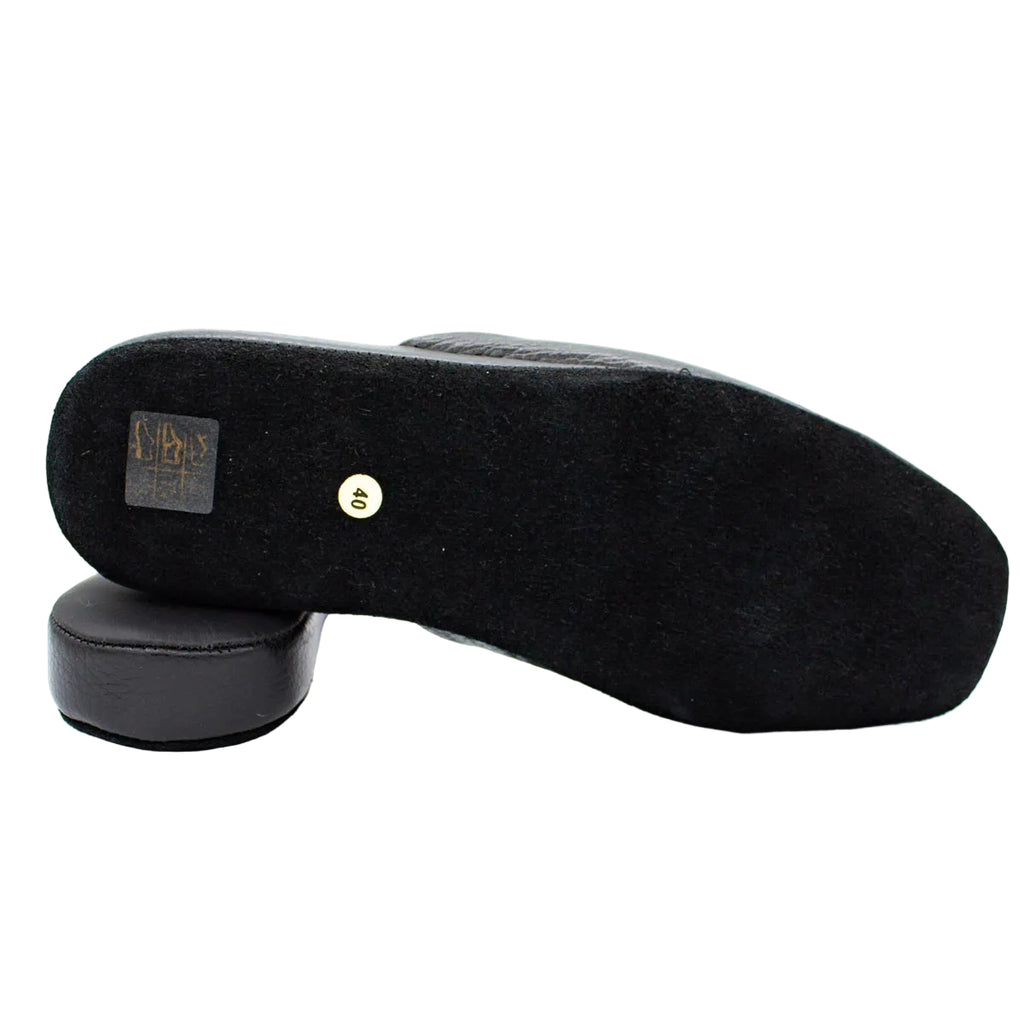 Pantofole artigianali in pelle karibu nero