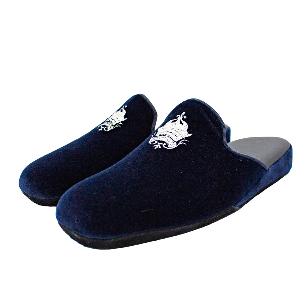Ciabatte da uomo in velluto blu con stemma