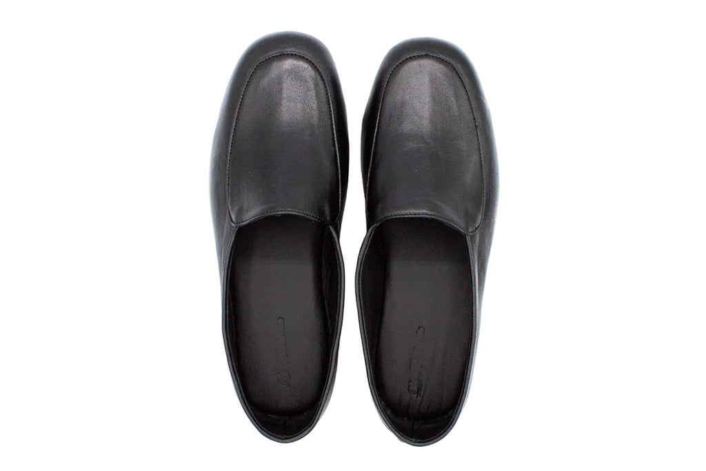 Pantofole da uomo in pelle nero piatte