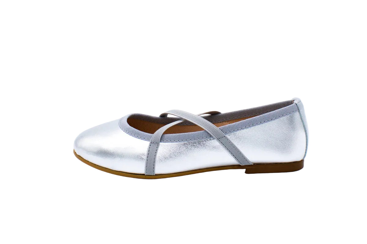 Silver leather ballet flats with crossed elastics