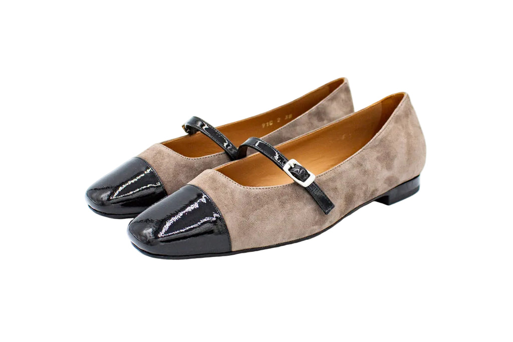 Ballerine con cinturino beige