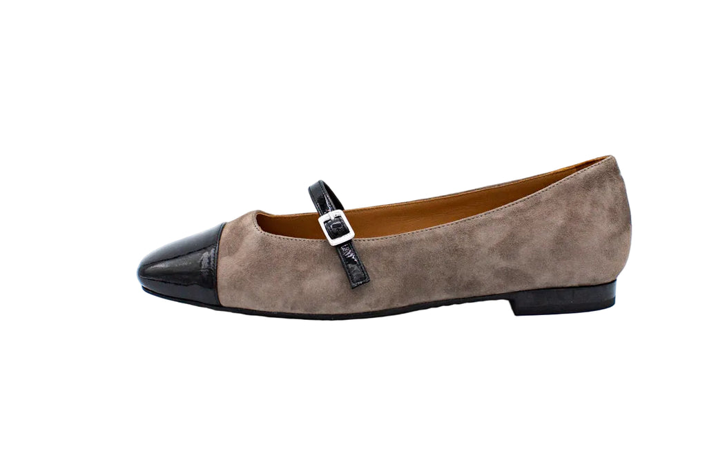 Ballerine con cinturino beige