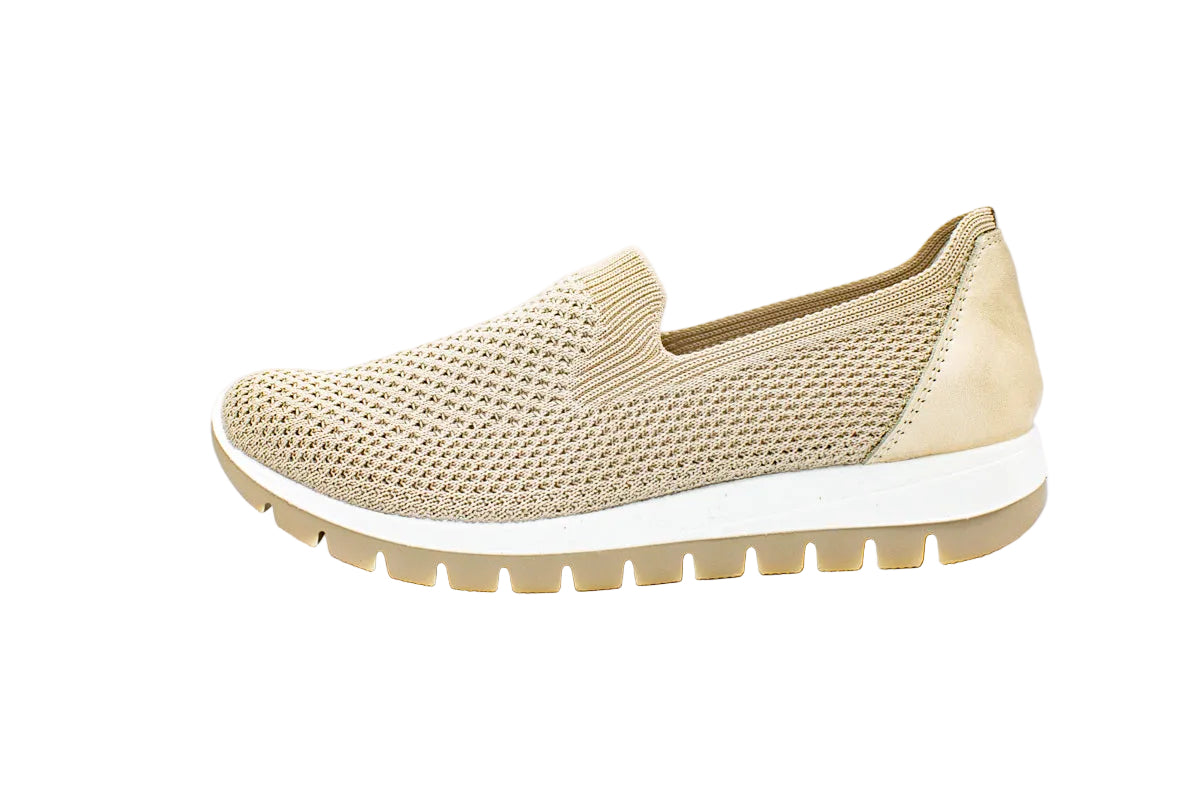 Platinum knit slip-on with removable insole