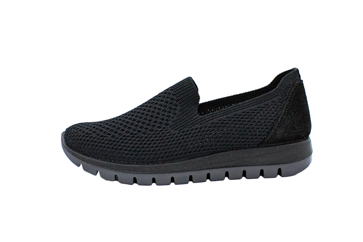 Black knit slip-on with removable insole