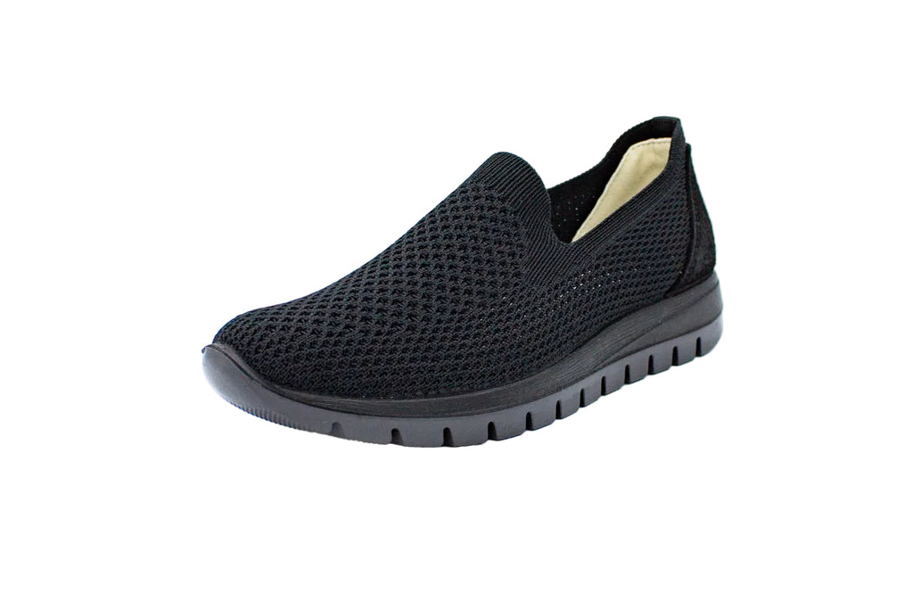 Black knit slip-on with removable insole