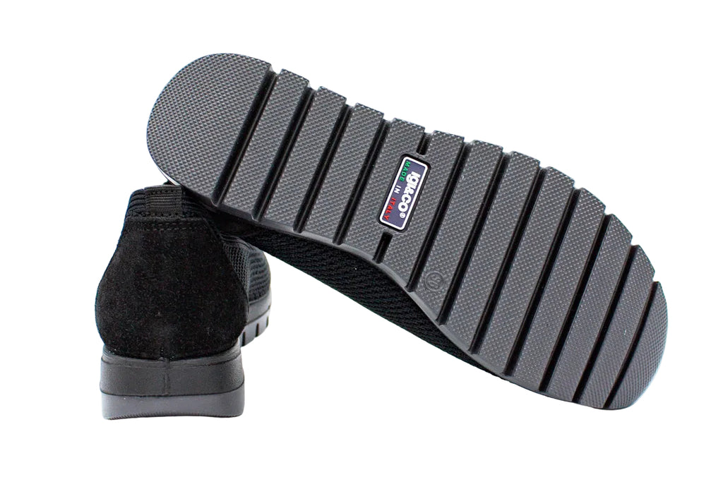 Black knit slip-on with removable insole