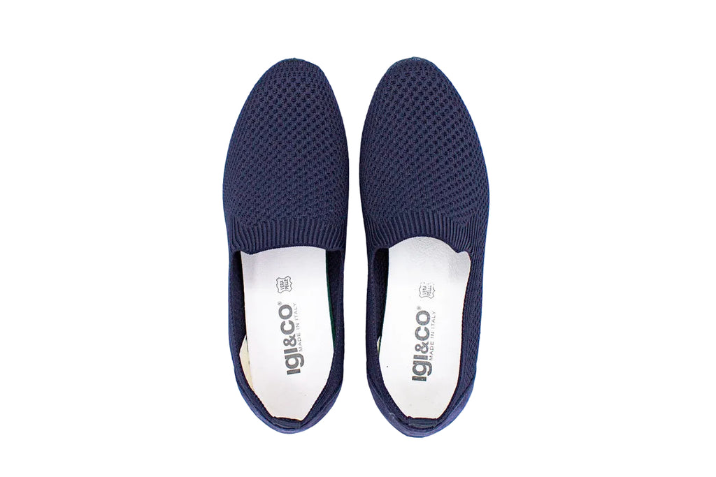 Blue knit slip-on with removable insole
