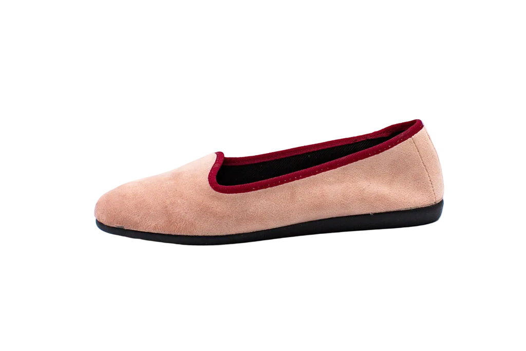 Frida pink Friulane with burgundy trim