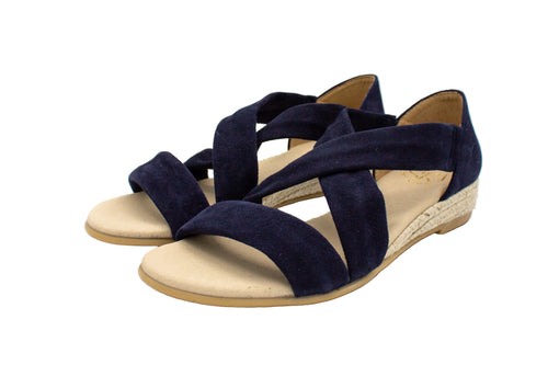 Sandali incrociati in camoscio Isabella blu