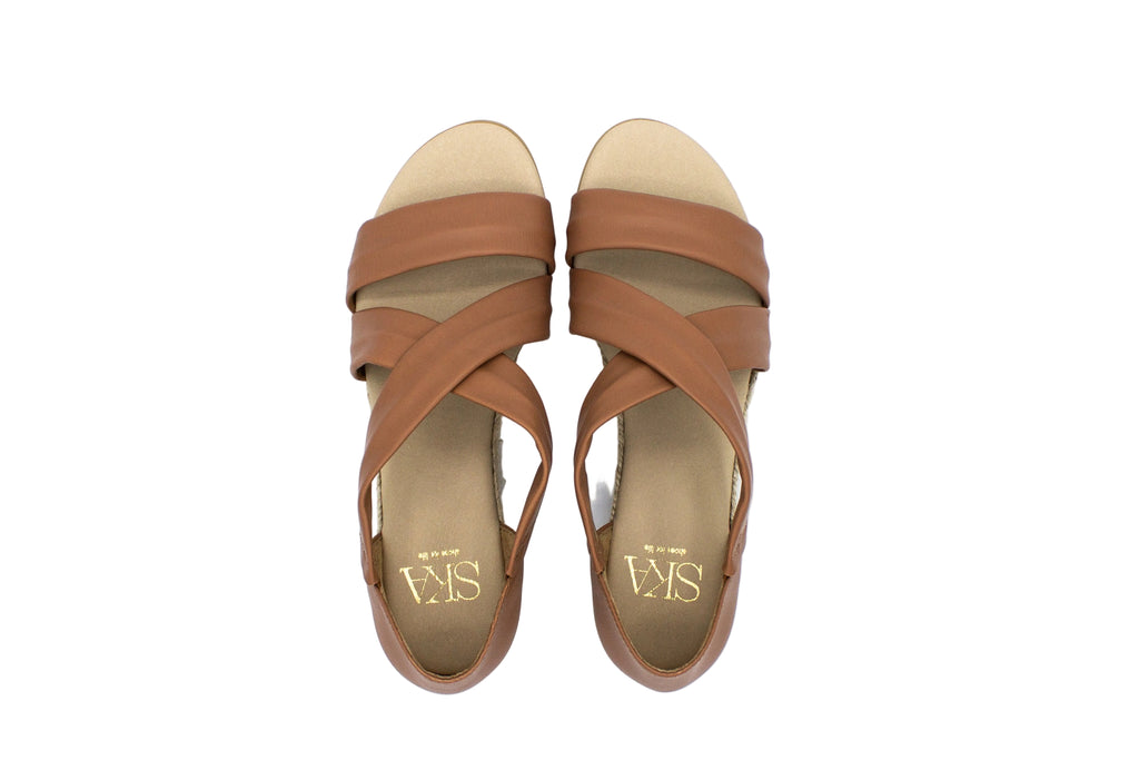 Sandali incrociati in camoscio Isabella cuoio