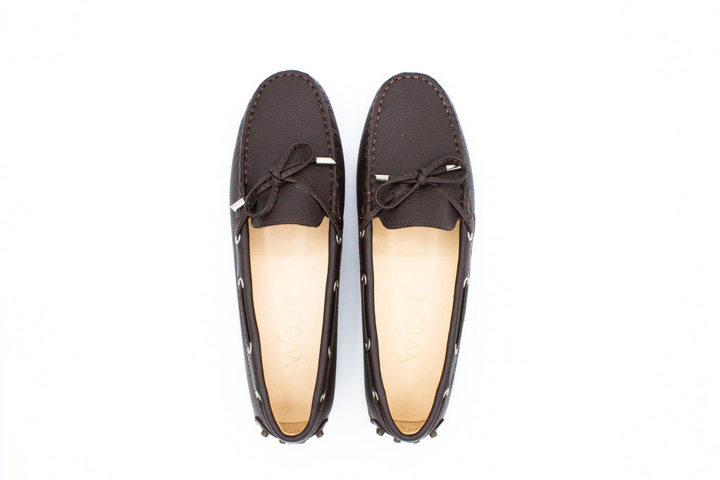 Mocassini in pelle con gommini marrone