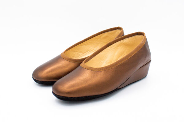 Pantofola Chiusa in Nappa con Zeppa