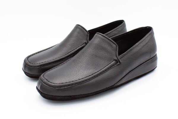 Pantofola Chiusa in Pelle