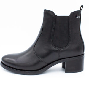 Alternative view of Tonchetto